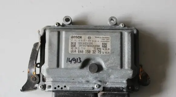 Mercedes-Benz A W169 Engine control unit/module A6401503279 0281012377 1039S09254