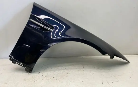 BMW M3 e92 Fender 8042832