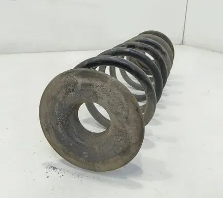 Volkswagen Golf VII Rear coil spring