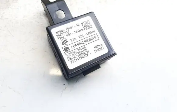 Antenna control unit