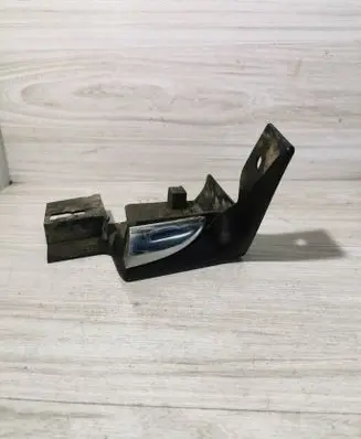 Mazda CX-7 Side skirt front trim EH6651PJ0