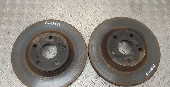 Toyota Prius+ (ZVW40) Front brake disc
