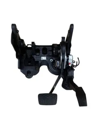 Opel Astra K Pedal assembly 39222130 A191022110 A6GF409