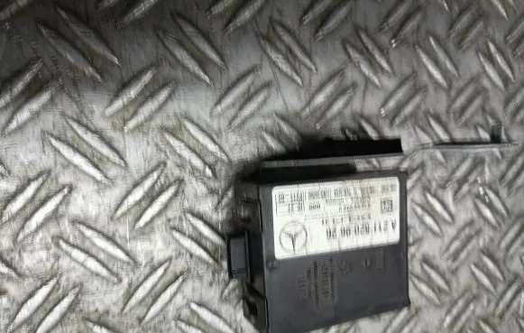 Mercedes-Benz E W211 Alarm control unit/module 2118209626