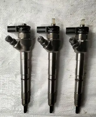 Audi A6 S6 C8 4K Fuel injector 05L130277L