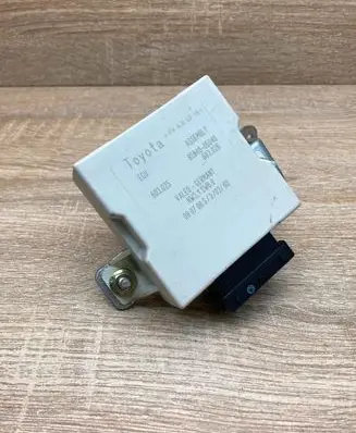 Toyota Avensis T250 Window wiper relay 8594005040 603026