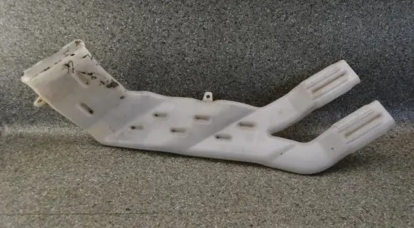 BMW 5 E34 Cabin air duct channel 64221908669