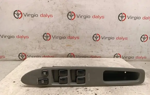 Toyota Avensis Verso Electric window control switch 514569 1493L