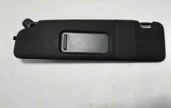 Sun visor