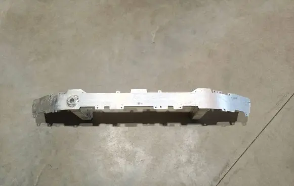 BMW 5 G60 G61 Front bumper support beam 5A02FA9