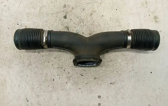 Porsche Cayenne (9PA) Air intake hose/pipe 7L5129760