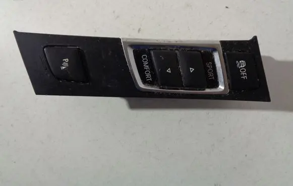 Traction control (ASR) switch