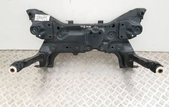 Ford Focus Front subframe 2415897 JR62485