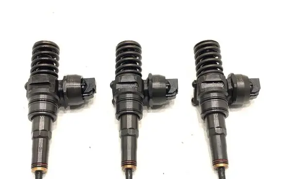 Skoda Roomster (5J) Fuel injectors set 0414720314