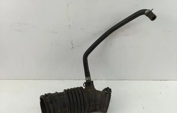 KIA Rio Turbo air intake inlet pipe/hose 28140H8150
