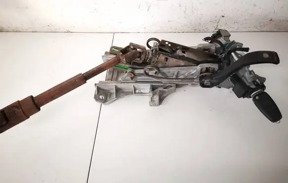 Ford Focus Steering wheel axle bv6n3c529af bv6n-3c529-af