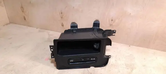 Dodge Durango III Radio/CD/DVD/GPS head unit P05091216AC