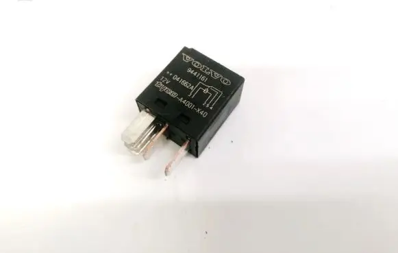 Volvo V70 Other relay 9441161 v23074