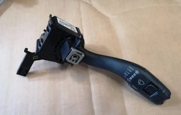 Audi A3 S3 A3 Sportback 8P Wiper control stalk 8P0953519E 10004012 00101283306249