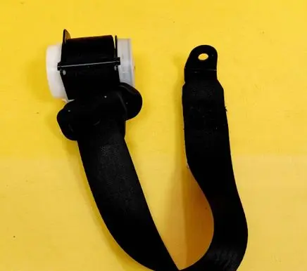Mazda 5 Third row seat belt T86211T