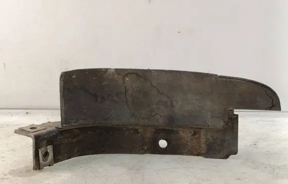 Audi A4 S4 B7 8E 8H Rear mudguard 8E0853833