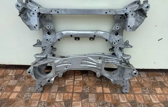 BMW 3 G20 G21 Front subframe 6883293 20B1981B0183