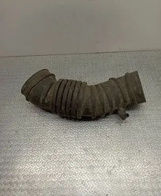 Mitsubishi Space Wagon Air intake hose/pipe MR373274