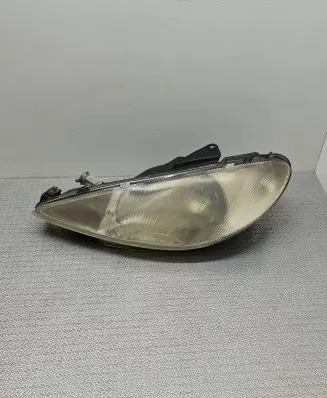 Peugeot 206 Headlight/headlamp 9640559580 89005132