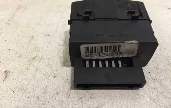 Audi A2 Headlight level height control switch 8Z0919094