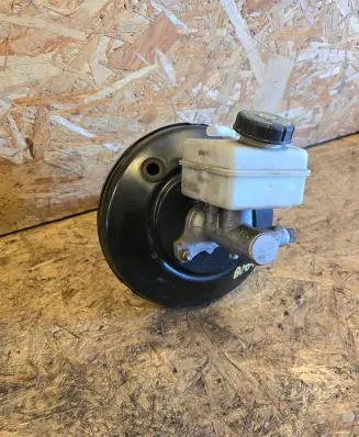 Mercedes-Benz B W245 Brake booster A1694300230 A1694300202
