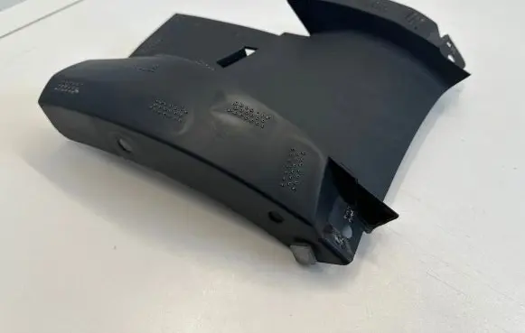 Tesla Model Y Front bumper mounting bracket 149374100A V00117LE61