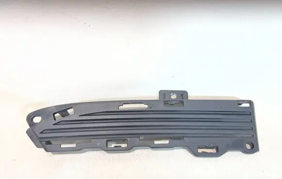 Mini One - Cooper F56 F55 Front bumper lower grill 7355239