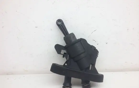 Ford Fiesta Clutch master cylinder 2S617A543