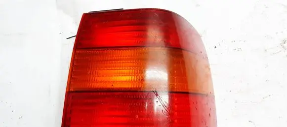Volkswagen PASSAT B4 Rear/tail lights