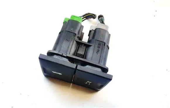 Ford Mondeo Mk III Tailgate opening switch 1s7t2c418-ab 1s7t-2c418-ab