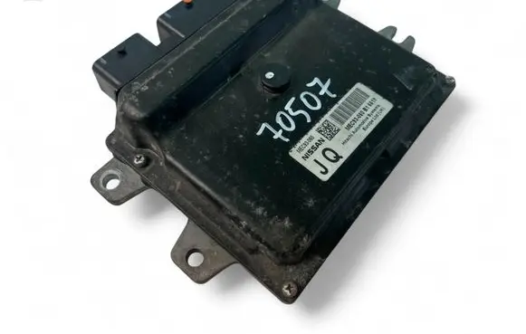 Nissan Note (E11) Engine control unit/module ECU MEC93060