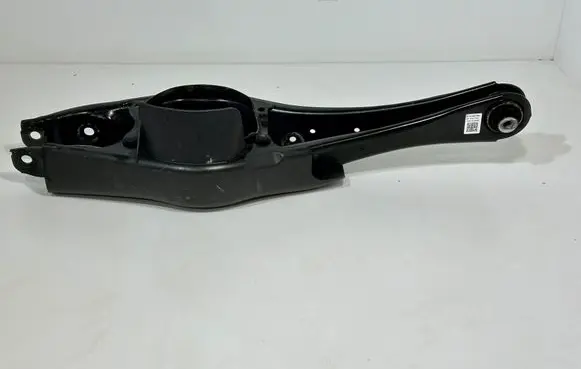 Volkswagen Tiguan Rear control arm 3Q0505311G 3KLL17KS