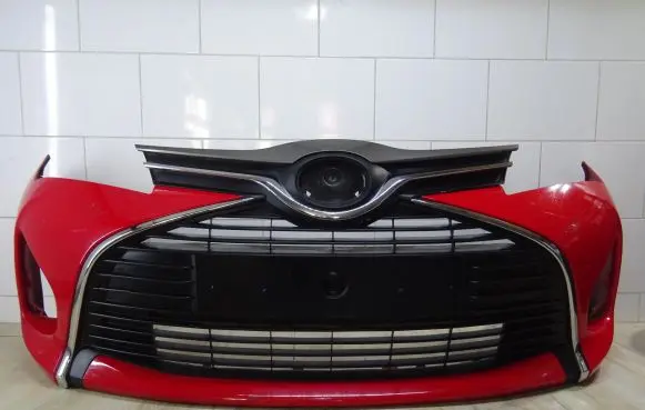 Toyota Yaris Front bumper