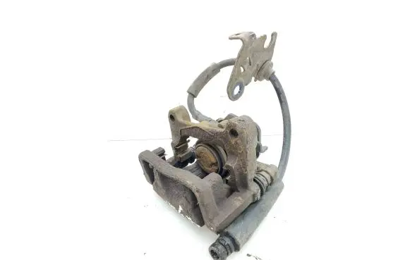 Ford Kuga I Rear brake caliper