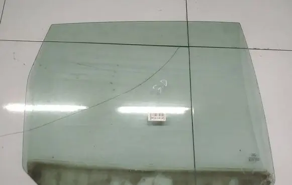Ford Focus C-MAX Rear door window glass as2