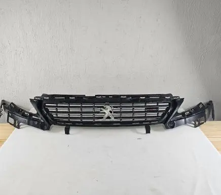 Peugeot 308 Front grill AA37026452
