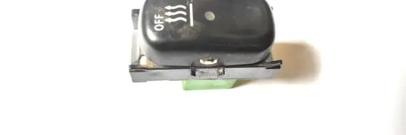 Mercedes-Benz A W168 Windscreen/window heater switch 2108212651