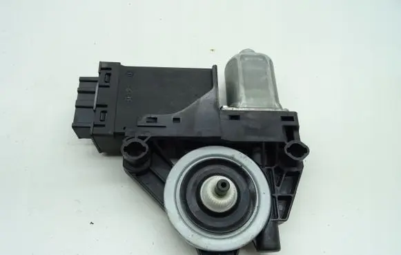 Volvo S90, V90 Front door window regulator motor 32214072