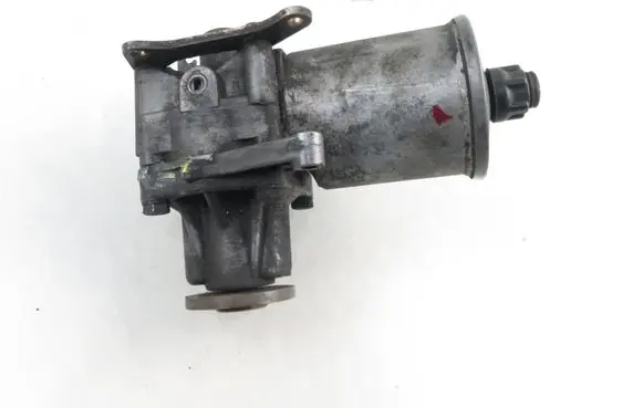 Mercedes-Benz C W202 Power steering pump 7681900501 2104661901