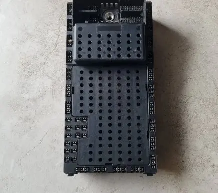 Volvo XC70 Fuse module 08696098 08696040 03W443