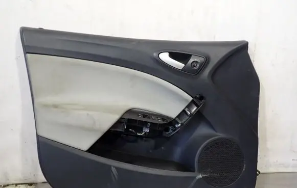 Seat Ibiza IV (6J,6P) Front door card panel trim 6J4839401D