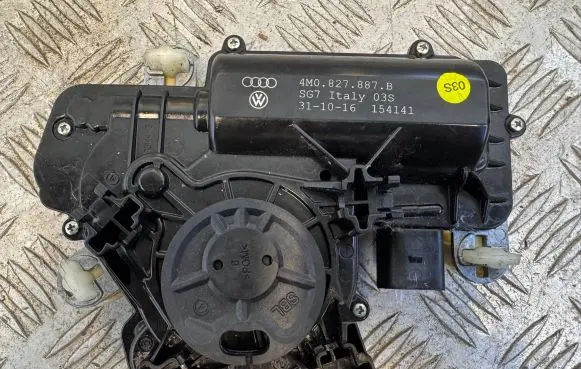 Audi SQ7 Tailgate boot lock/latch motor 4M0827887B