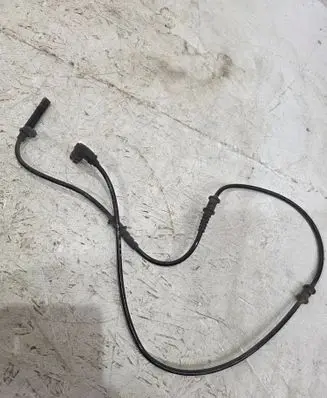 Mercedes-Benz GLE (W166 - C292) ABS brake wheel speed sensor A1669054002