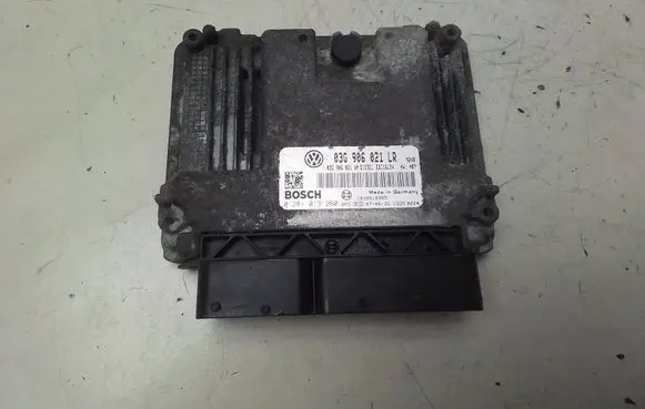 Volkswagen Golf V Engine control unit/module 03G906021LR 03G906021AN 0281013260
