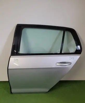 Volkswagen Golf VII Rear door